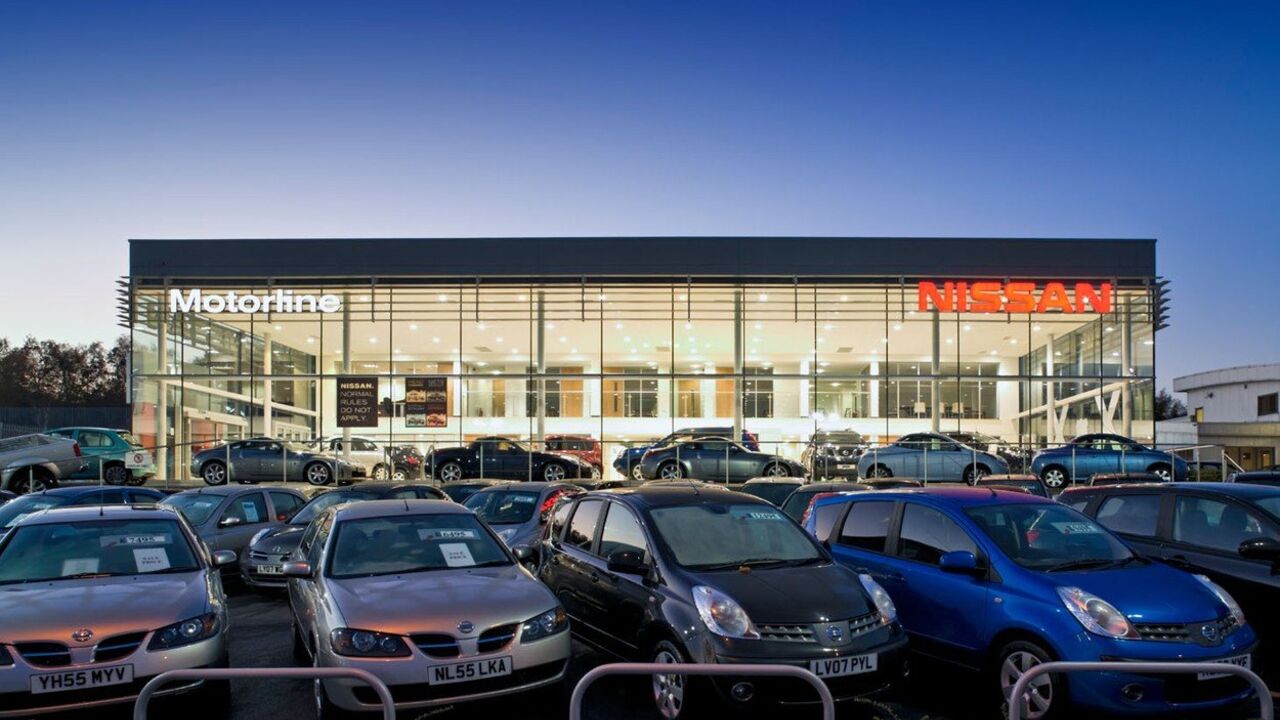 Nisan automobili