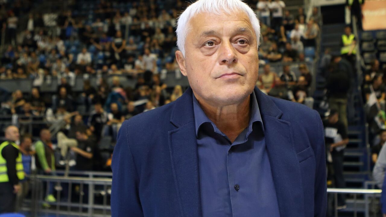 Miroslav Nikolić