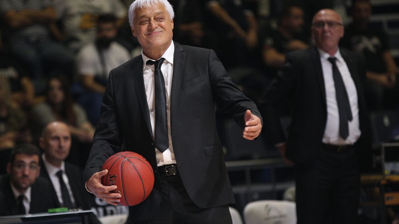 Miroslav Nikolić