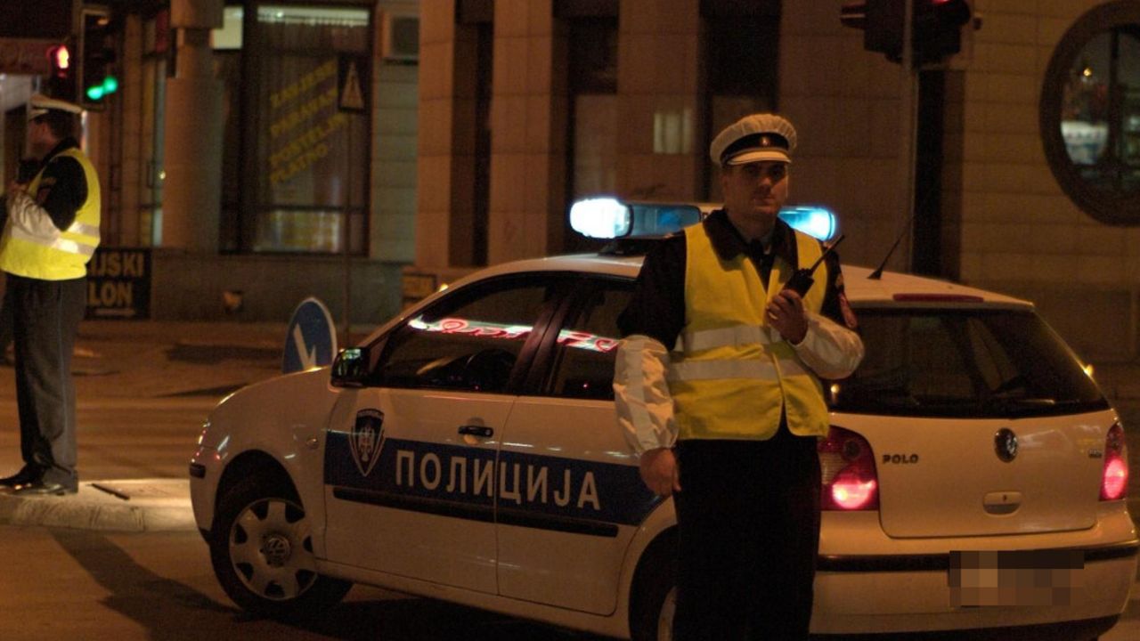 Policija