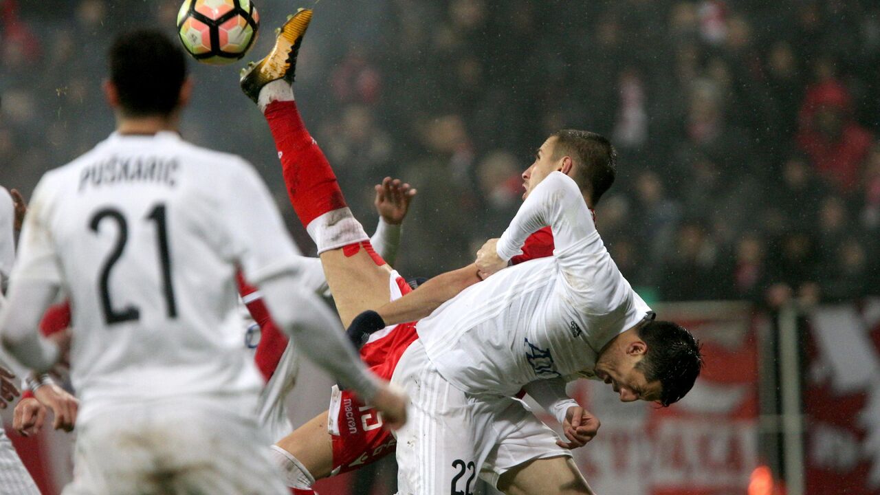 Aleksandar Pešić i Petar Jovanović u duelu