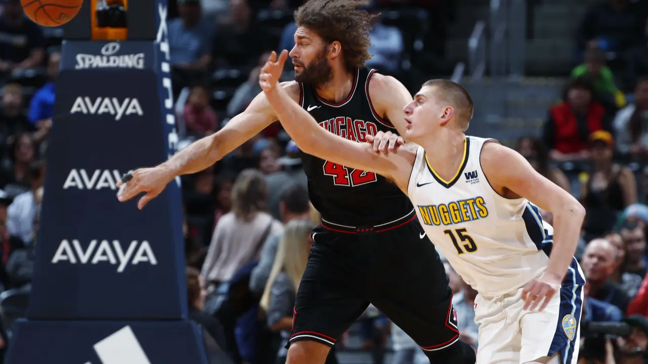 Nikola Jokić i Robin Lopez