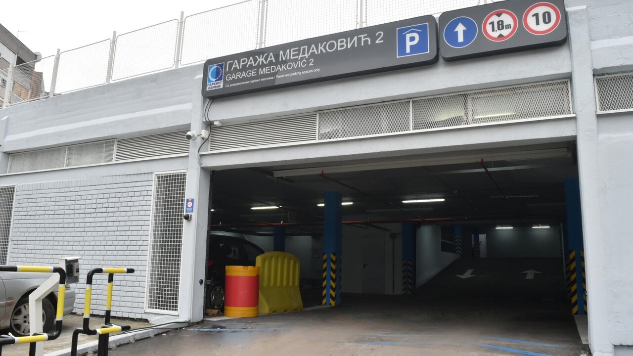 Garaža Medaković 2