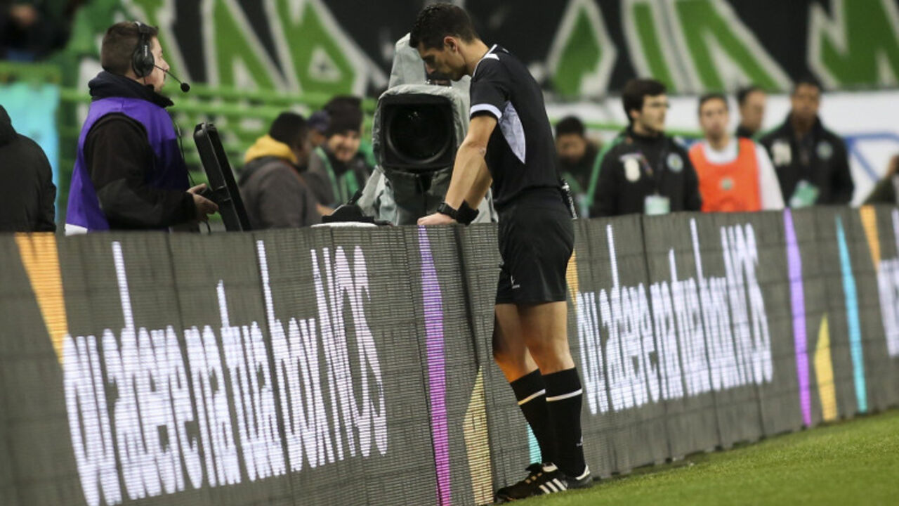 VAR