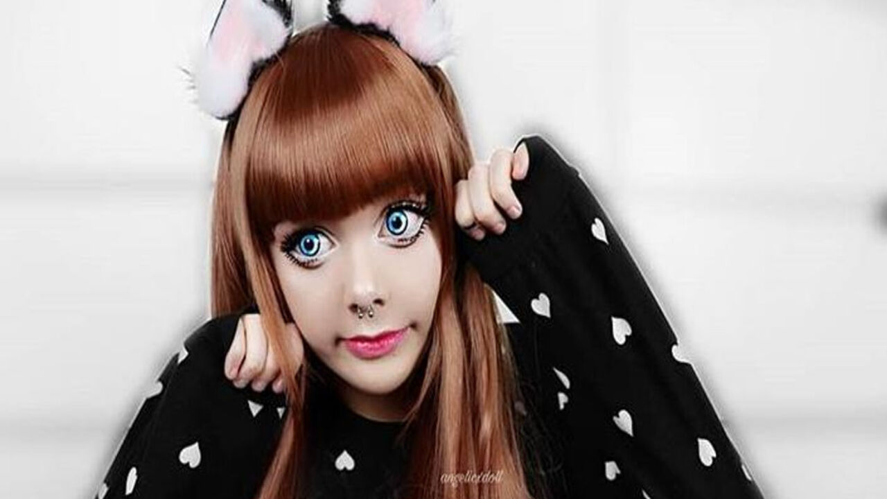 Alis Hočfild