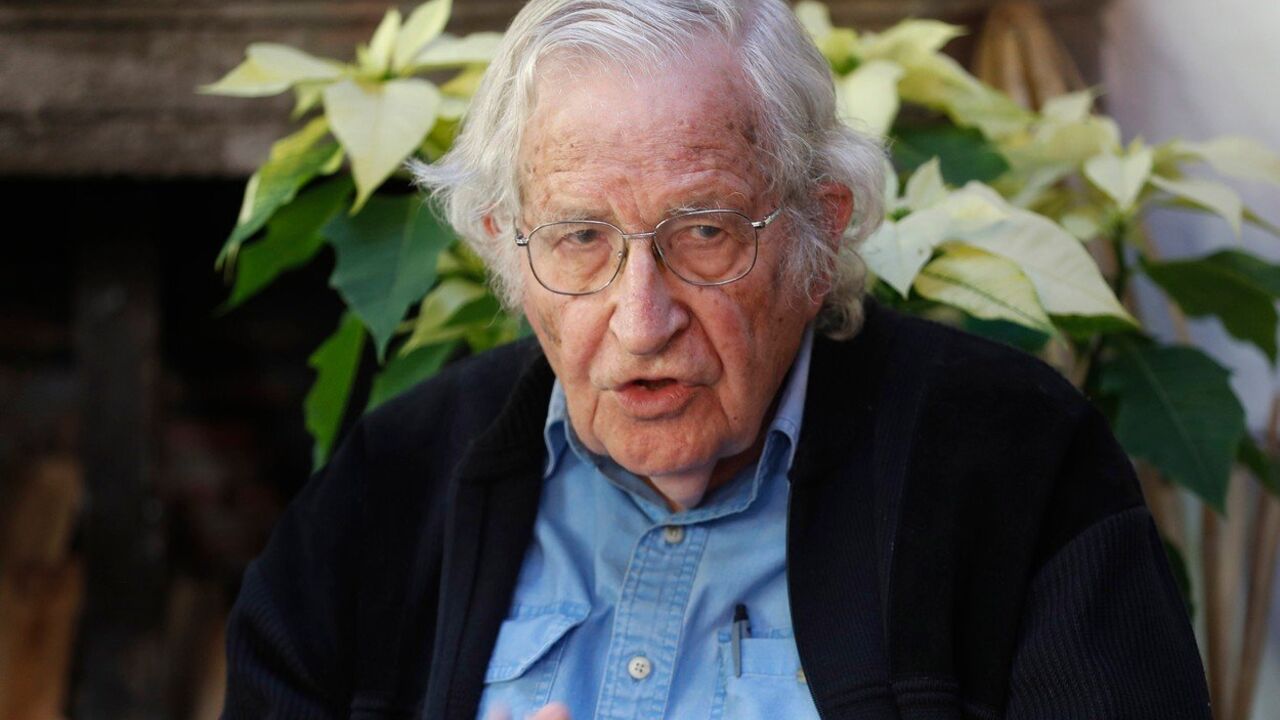 Noam Čomski