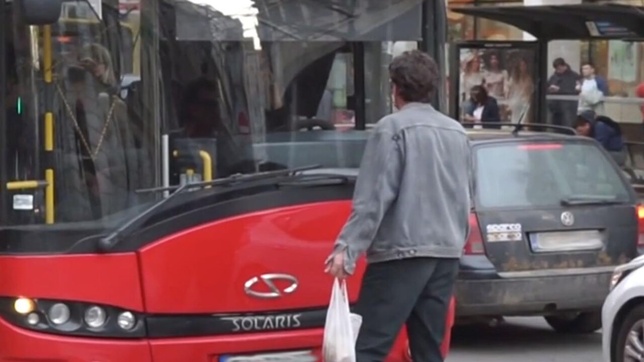 Bus