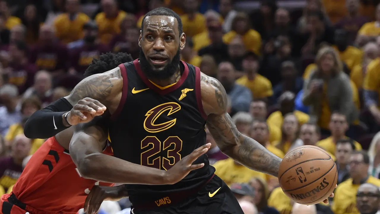 Lebron Džejms