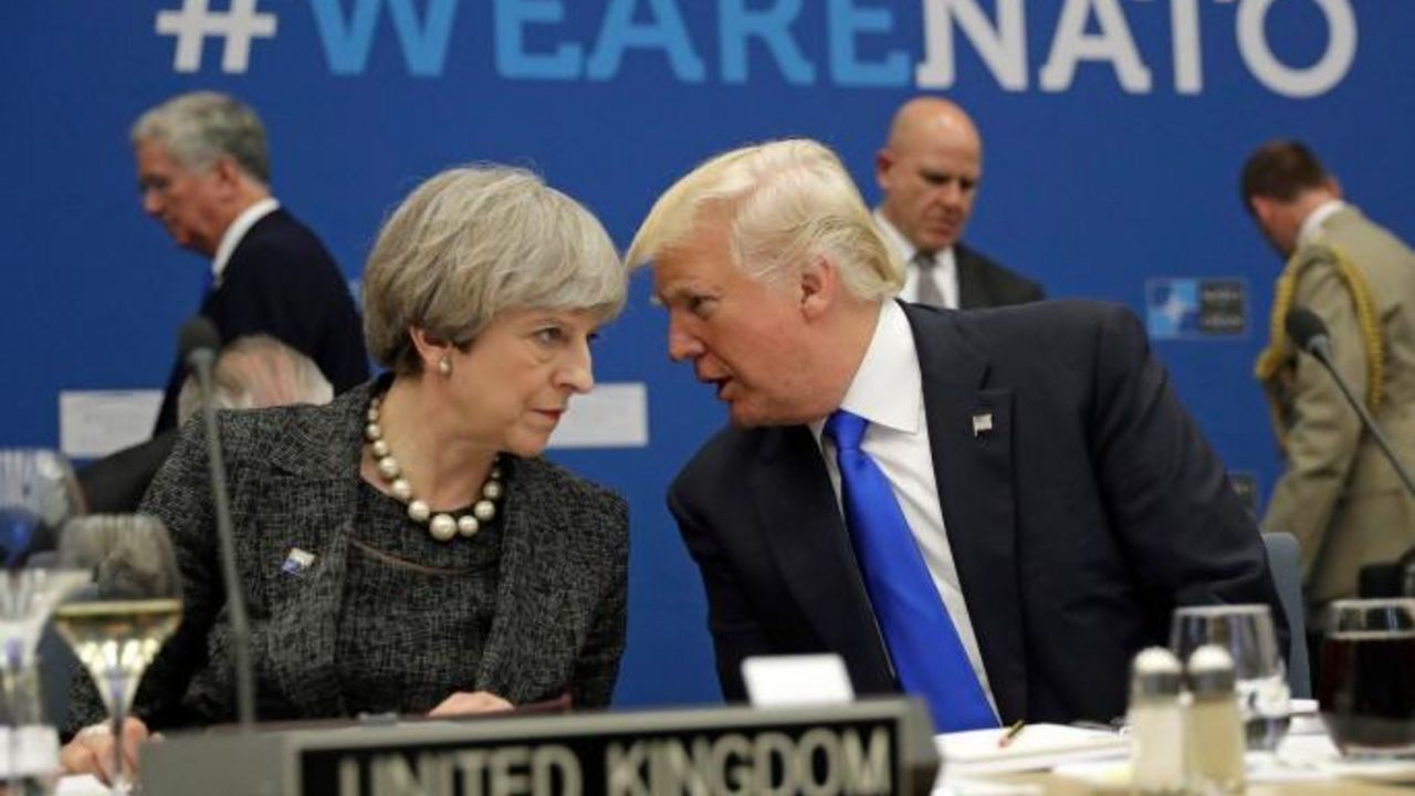 Tereza Mej i Donald Tramp