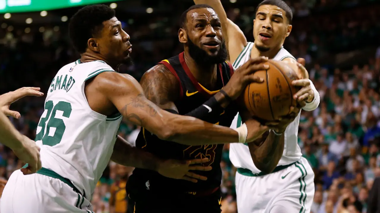 Lebron Džejms