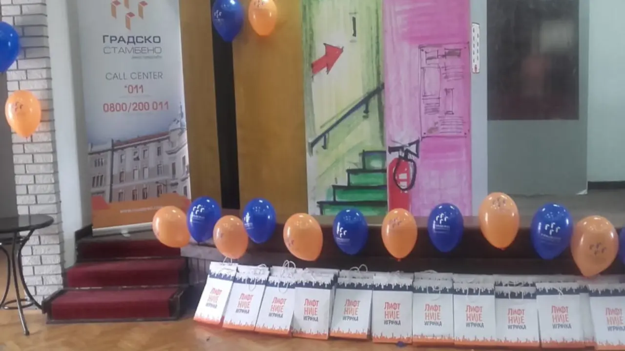 Lift nije igračka