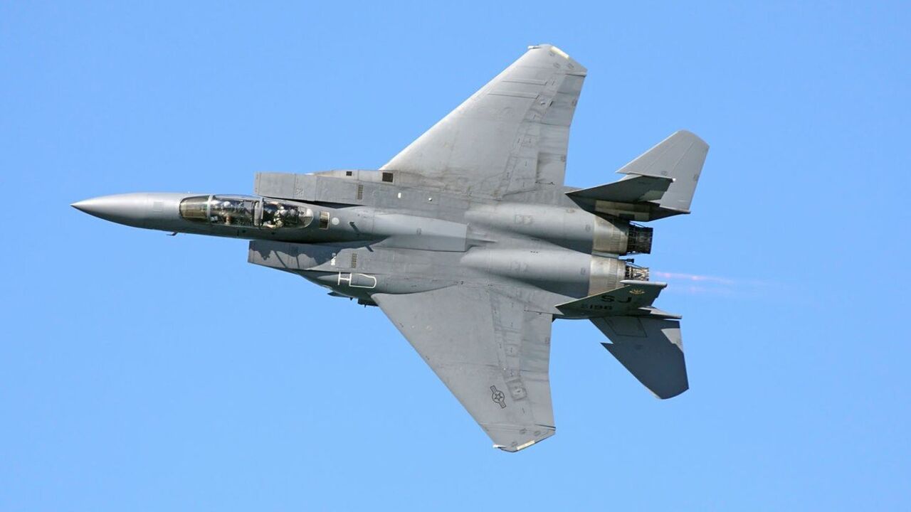 f-15