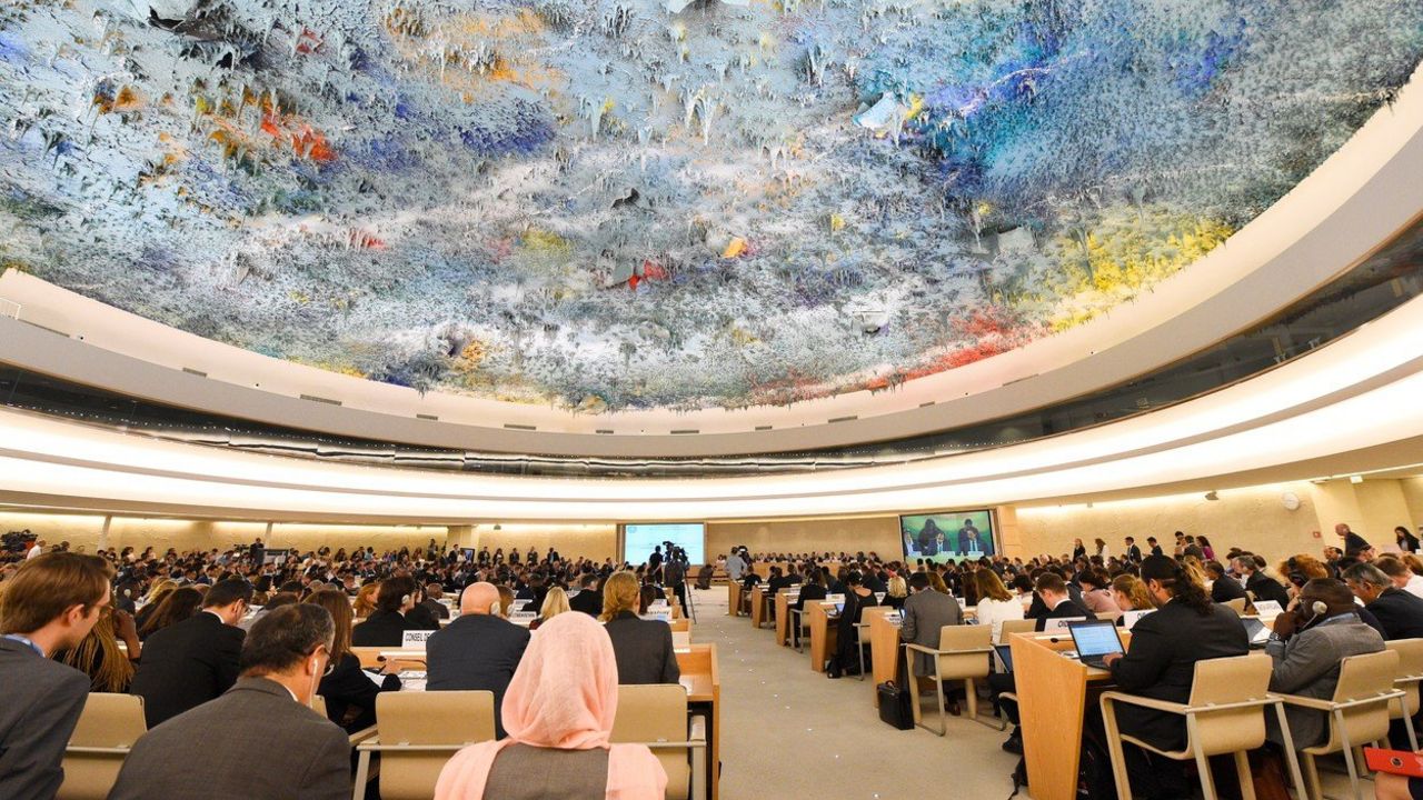 UN