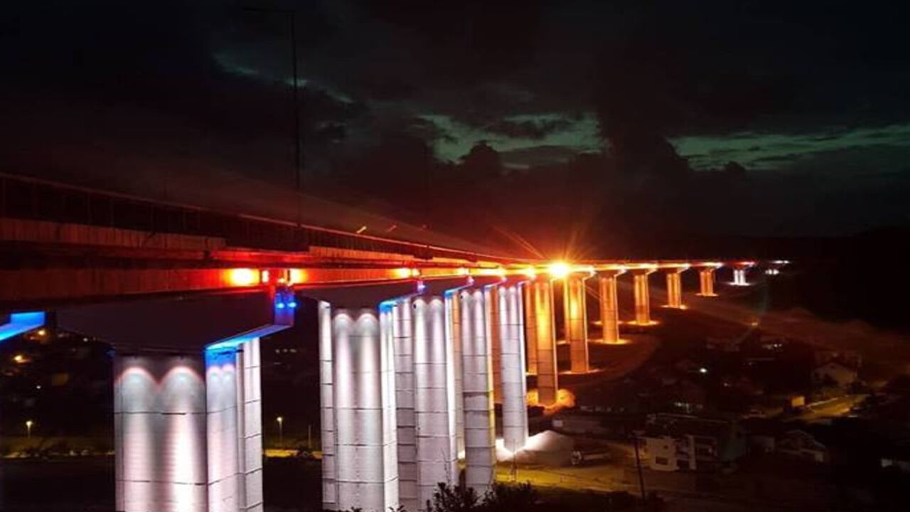 Most, Koridor 10