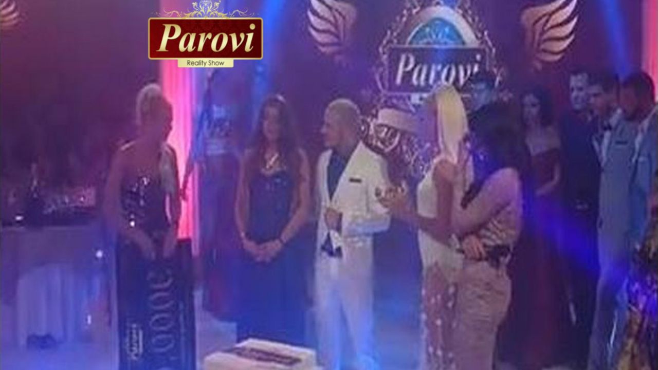 Parovi