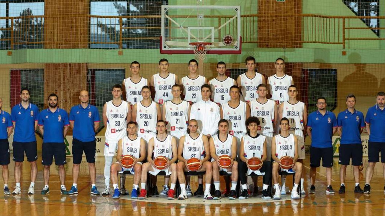 Košarkaška reprezentacija Srbije U18
