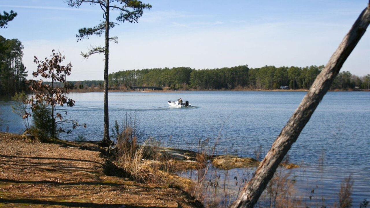 Gružansko jezero
