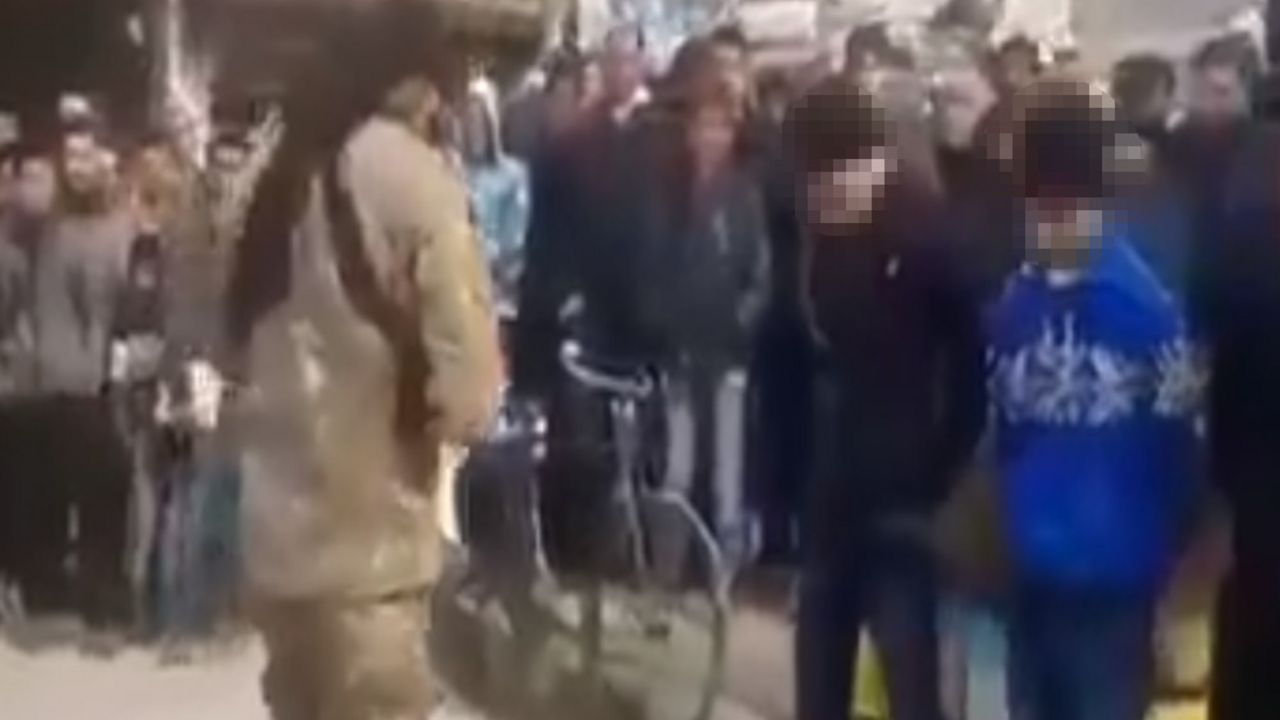 Dečak u Idlibu