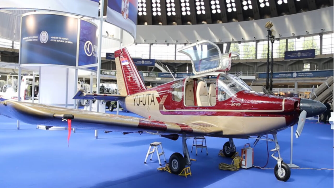 Avion Sova