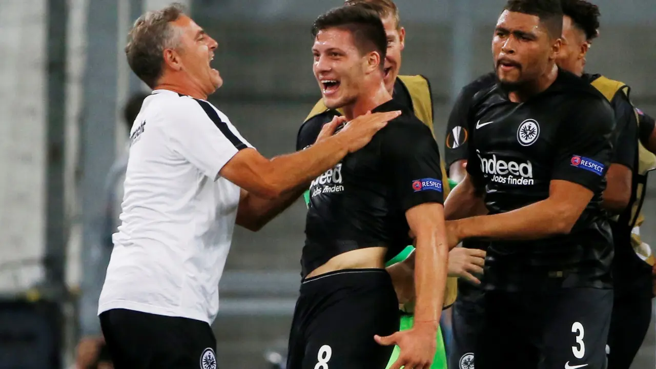 Luka Jović, FK Ajntrajht