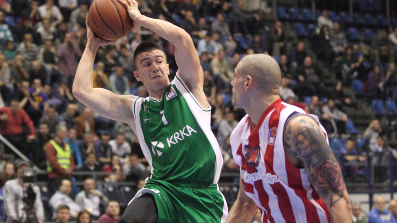 Matic Rebec u duelu sa Maikom Cirbesom