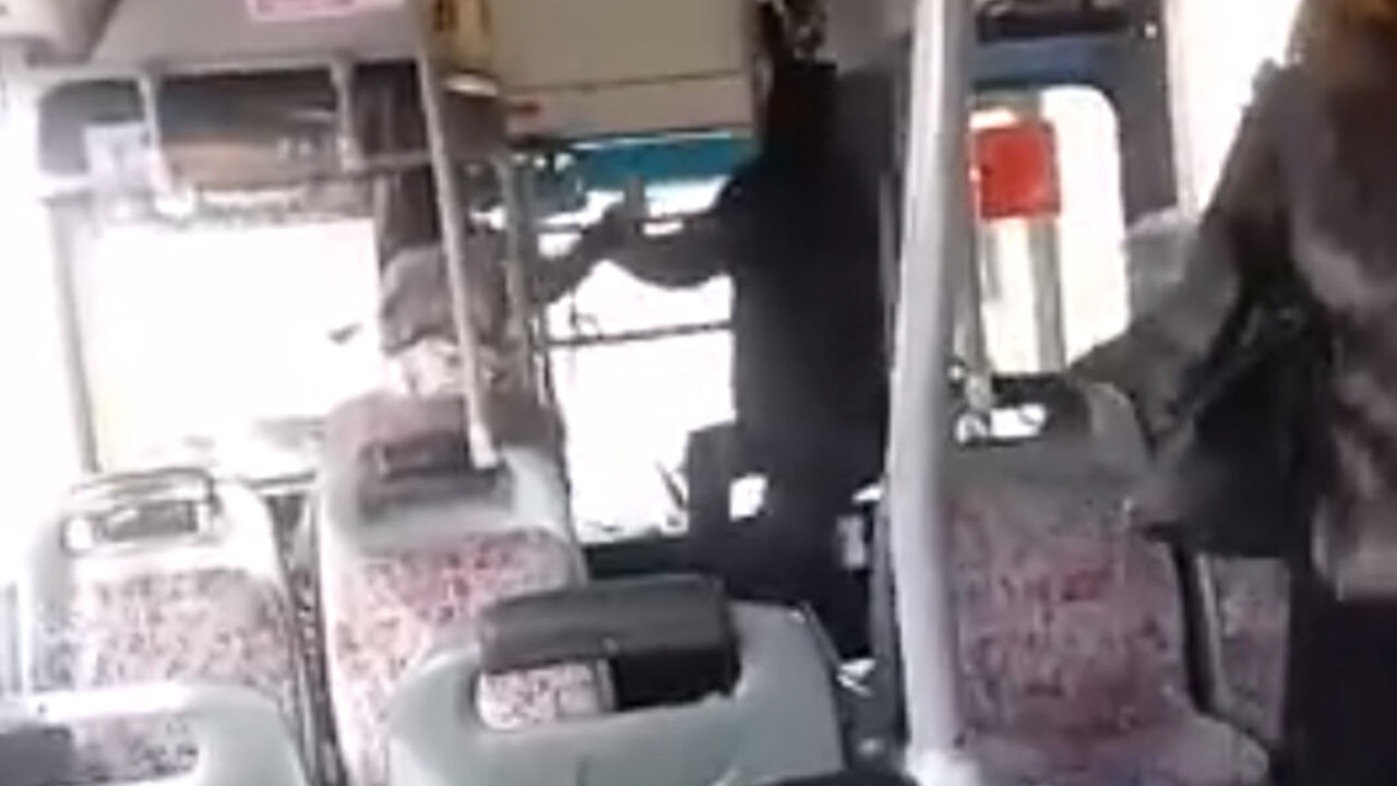 Autobus