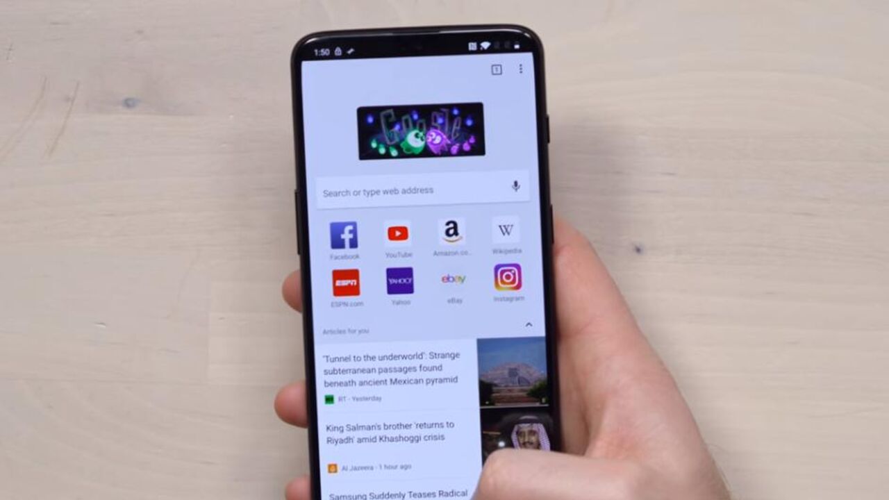 OnePLus mobilni telefon