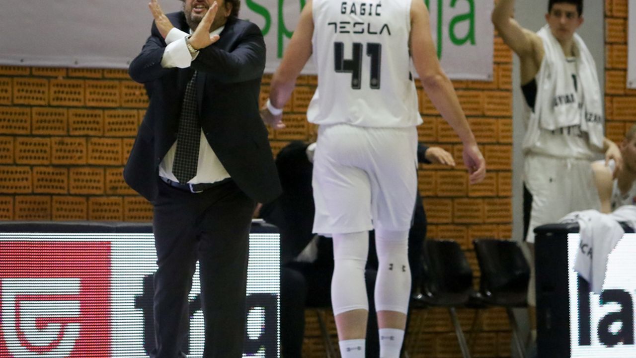 Andrea Trinkijeri