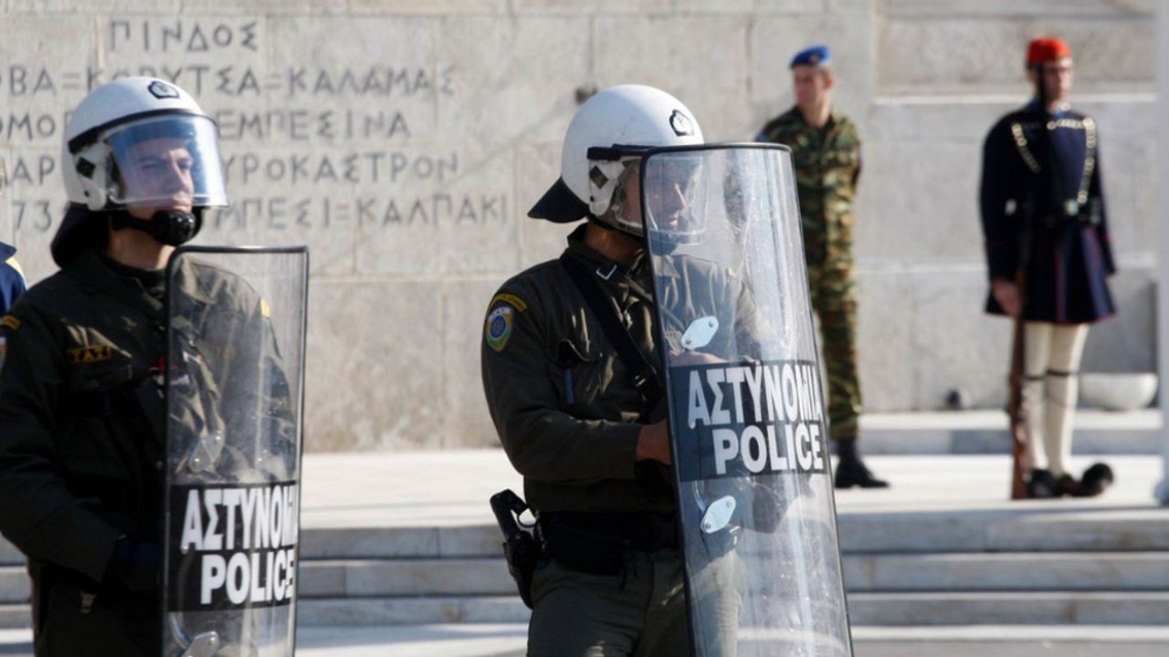 grčka policija