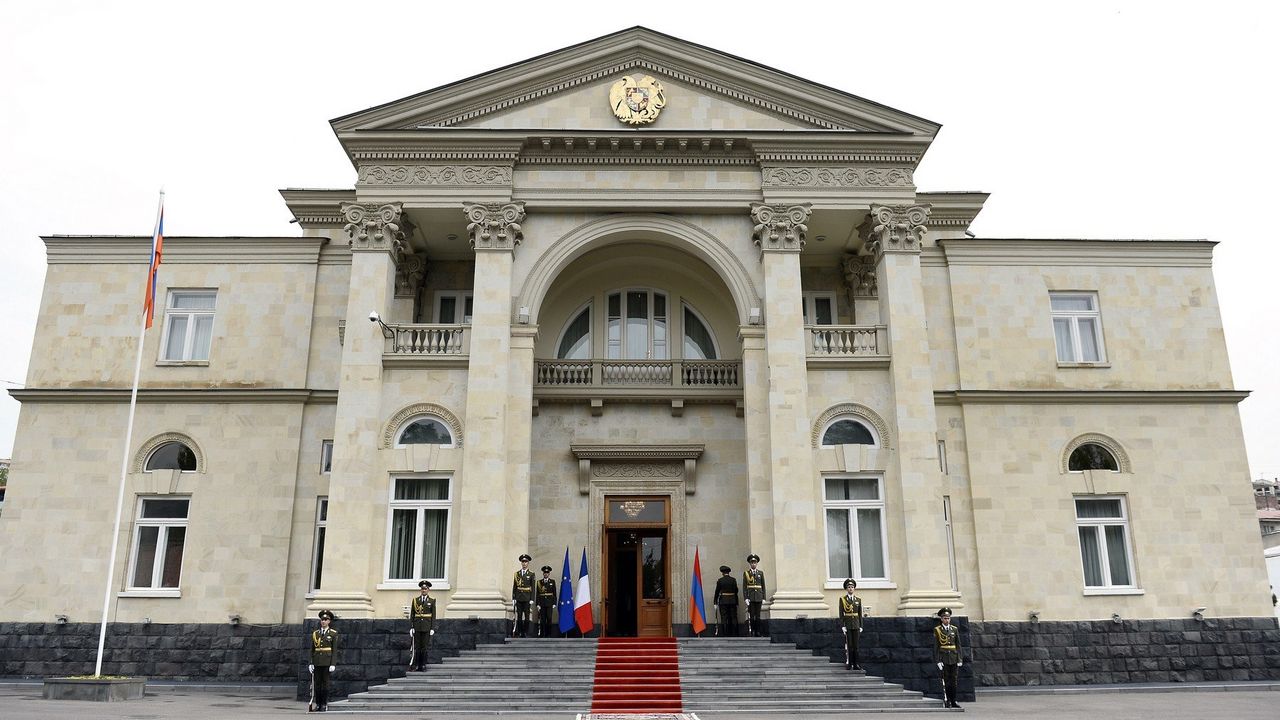 Predsednička palata u Jerevanu, Jermenija