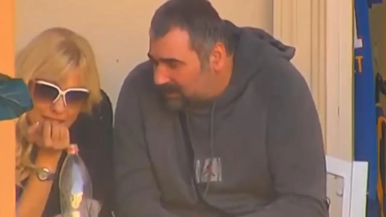 Miki i Suzana se svađaju