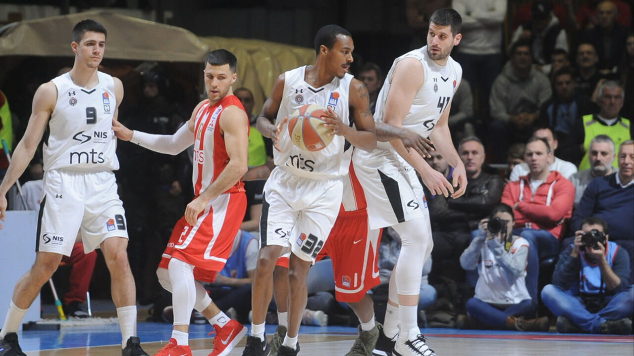 Aleks Renfro na meču sa Crvenom zvezdom 