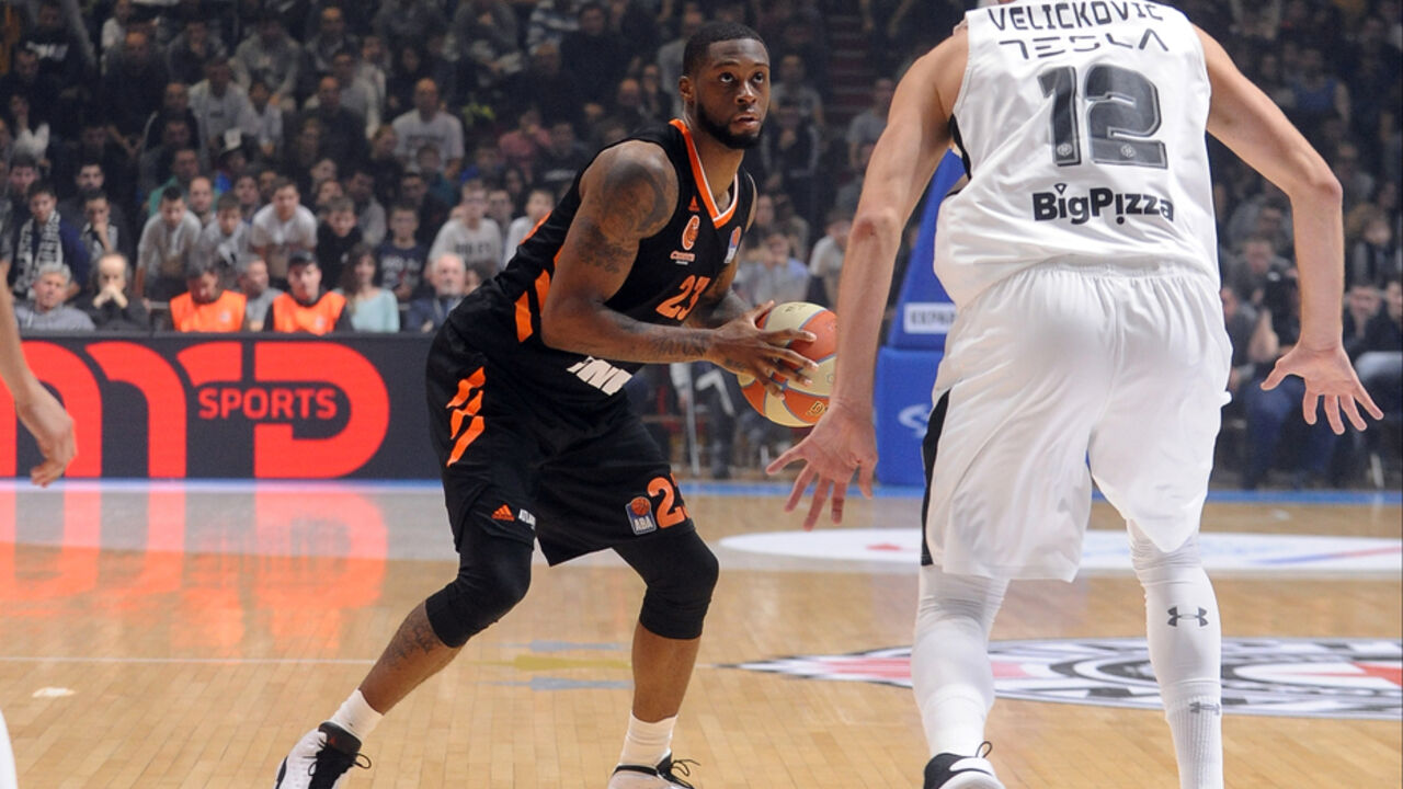 Eldžin Kuk iz Cedevite i Novica Veličković, kapiten Partizana