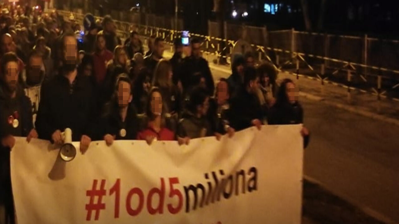 protesti