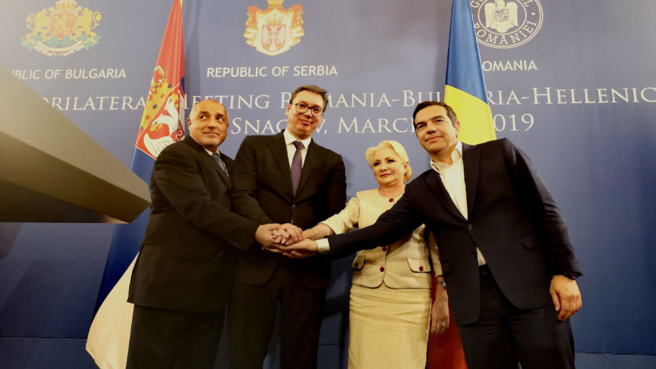 Vučić se u Bukureštu sastao sa rumunskom premijerkom.
