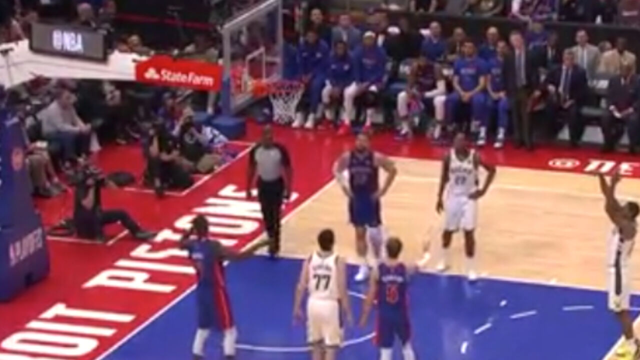 Detroit Pistons - Milvoki Baks