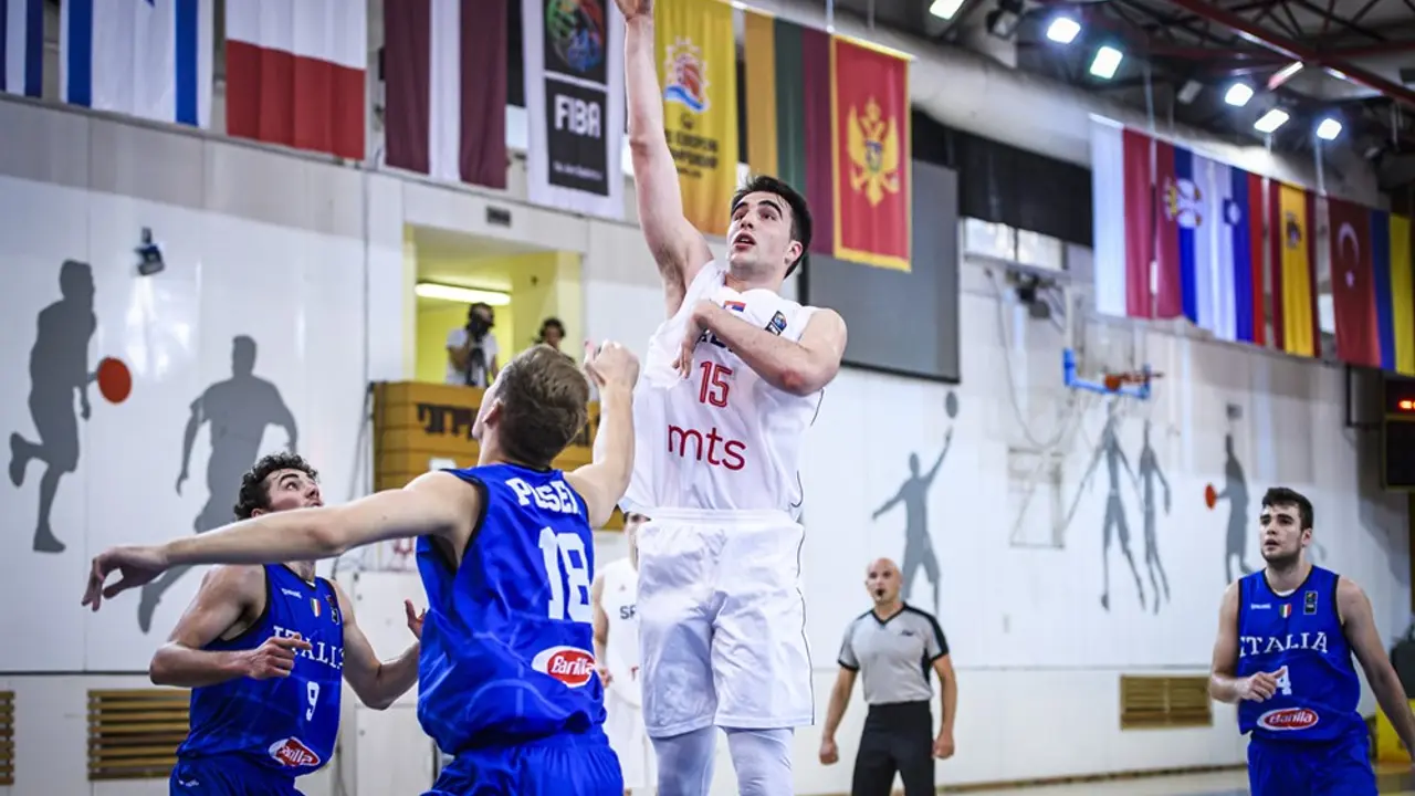 Marko Pecarski