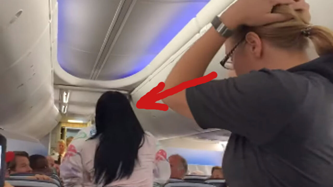 Tuča u avionu