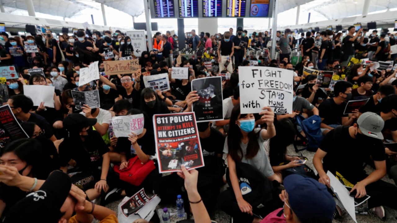 Aerodrom, protesti