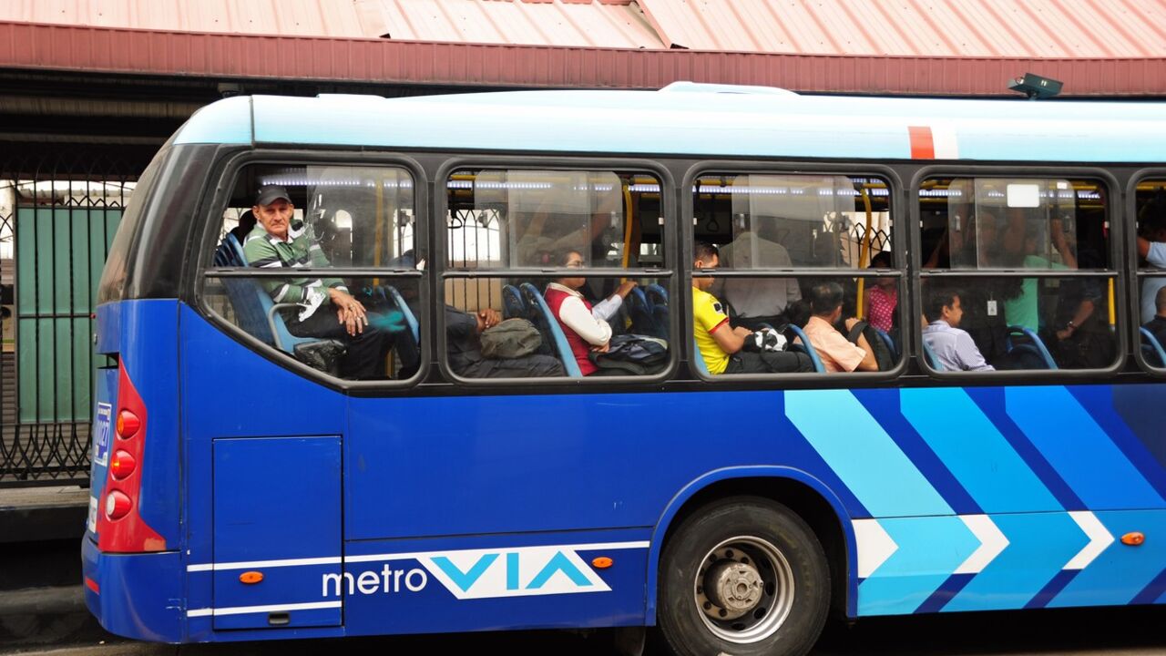 Autobus