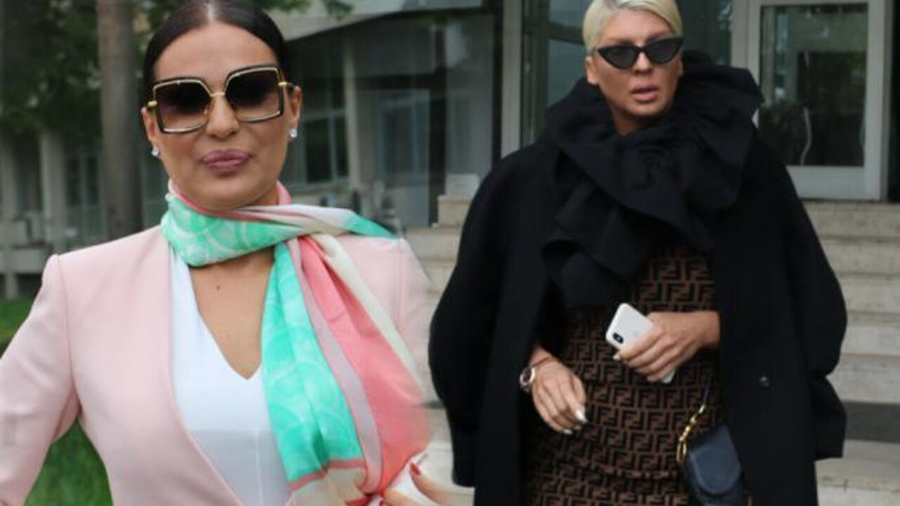 Jelena Karleuša, Svetlana Ceca Ražnatović