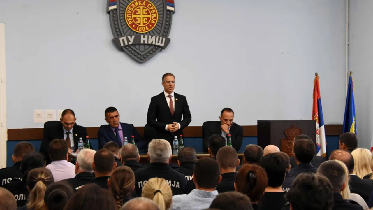 Nebojša Stefanović