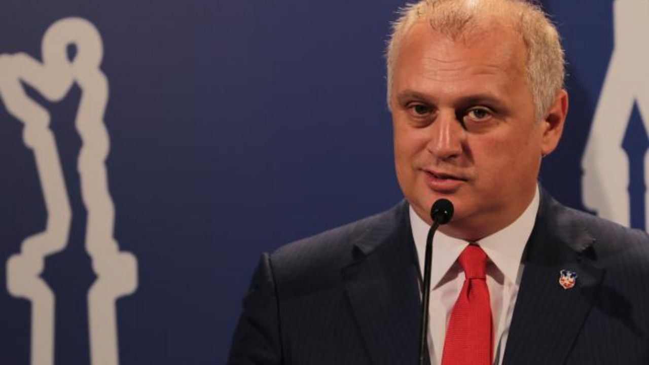 Goran Vesić 