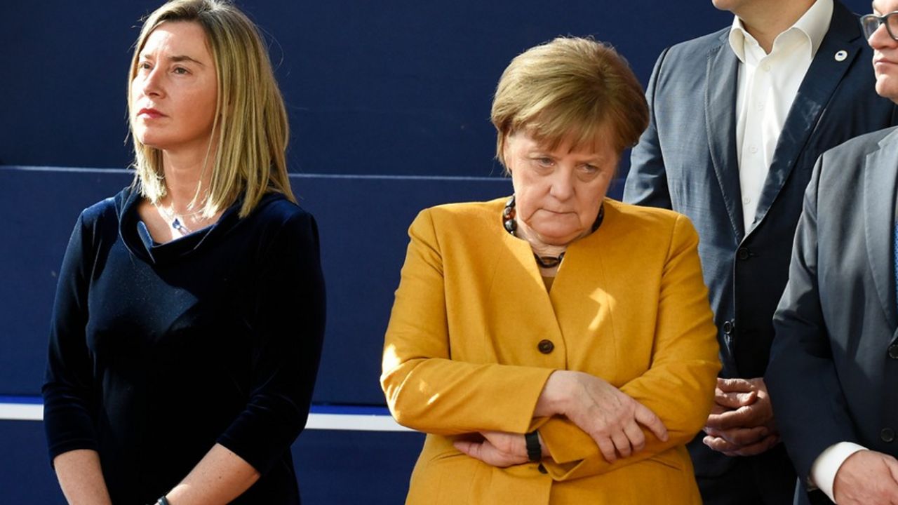 Federika Mogerini i Angela Merkel