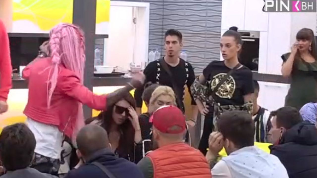 Jelena Krunić, Tara Simov, Filip Reljić