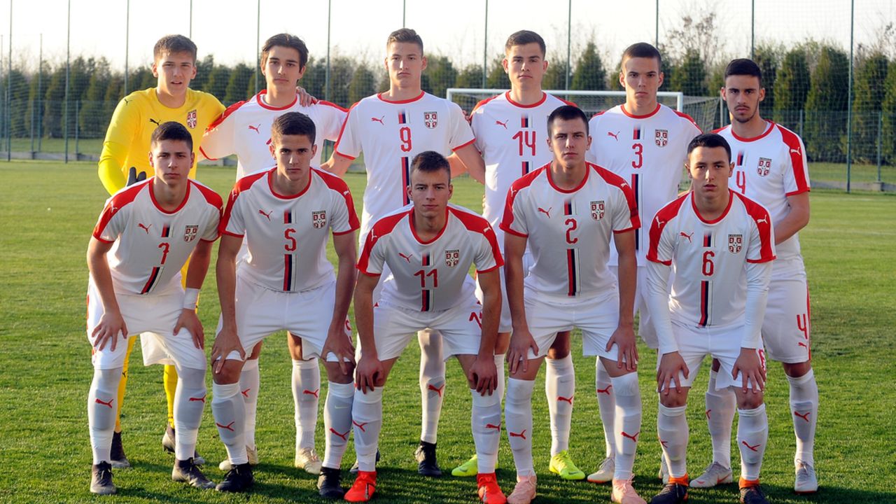 Omladinska fudbalska reprezentacija Srbije