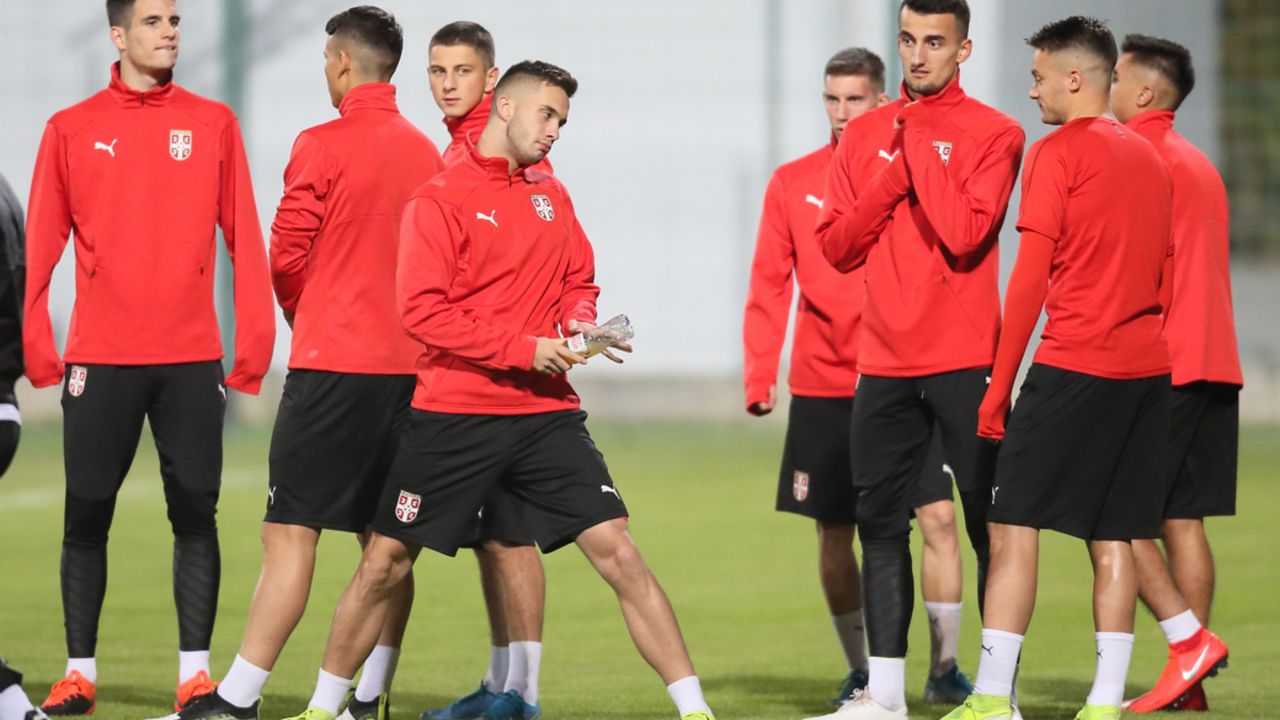 Mlada fudbalska reprezentacija Srbije