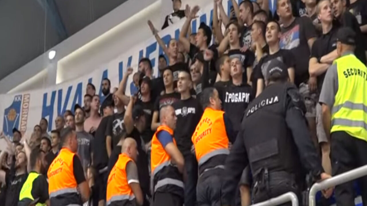 Grobari u Baru