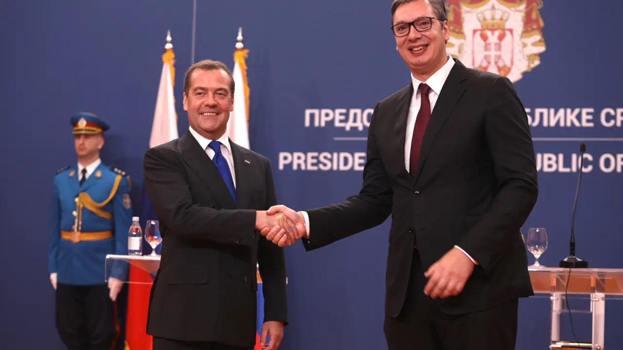 Dmitrij Medvedev i Aleksandar Vučić