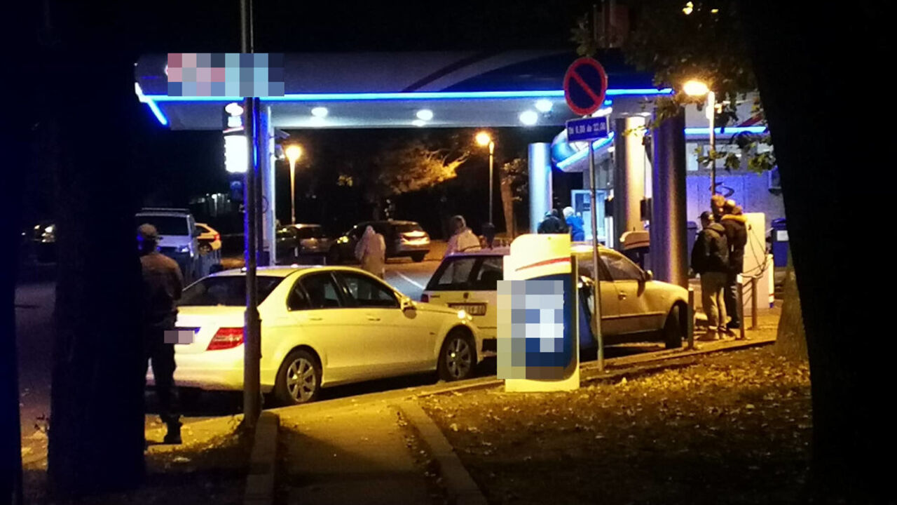 policija